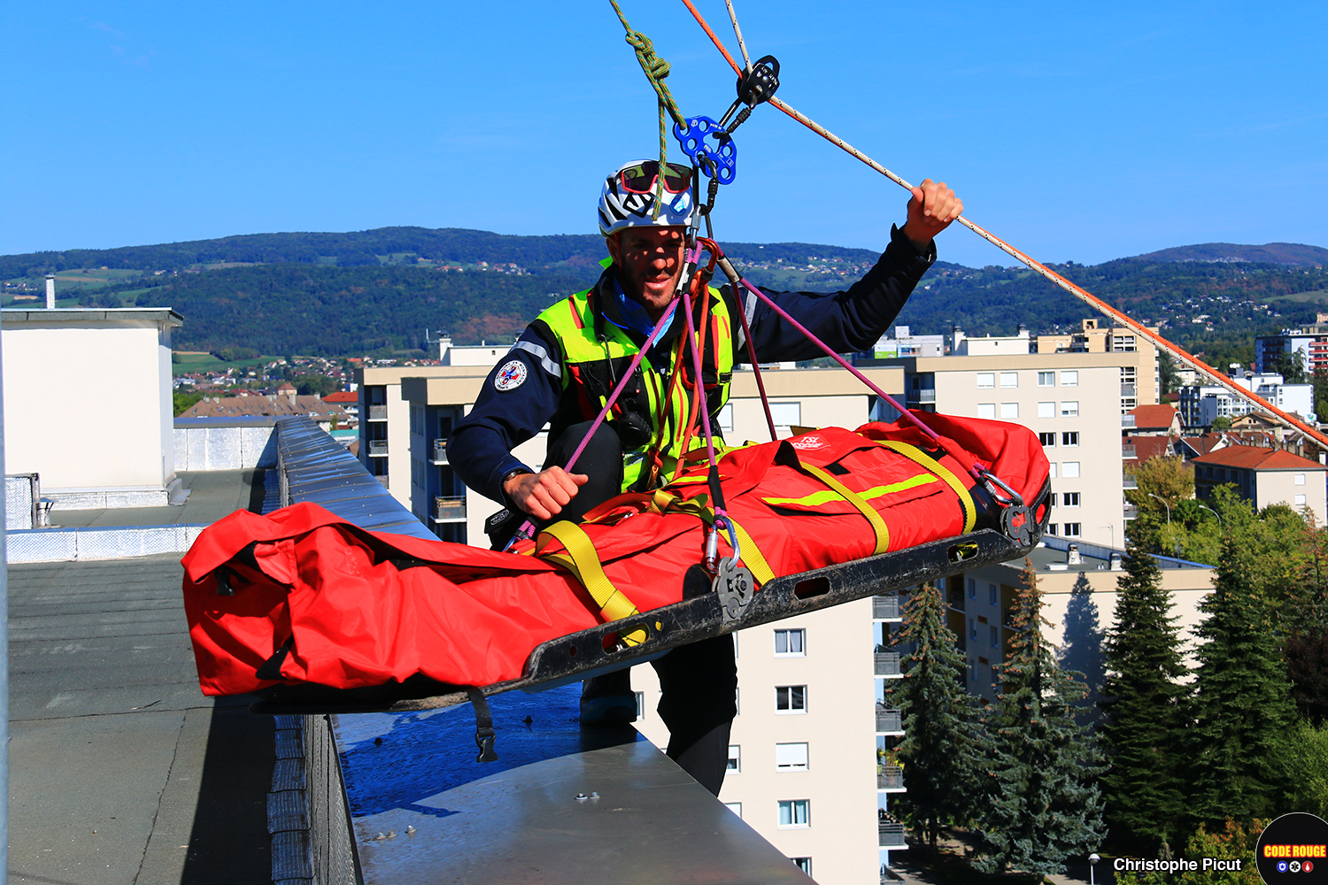 Démonstration d'un sauvetage par hélicoptère