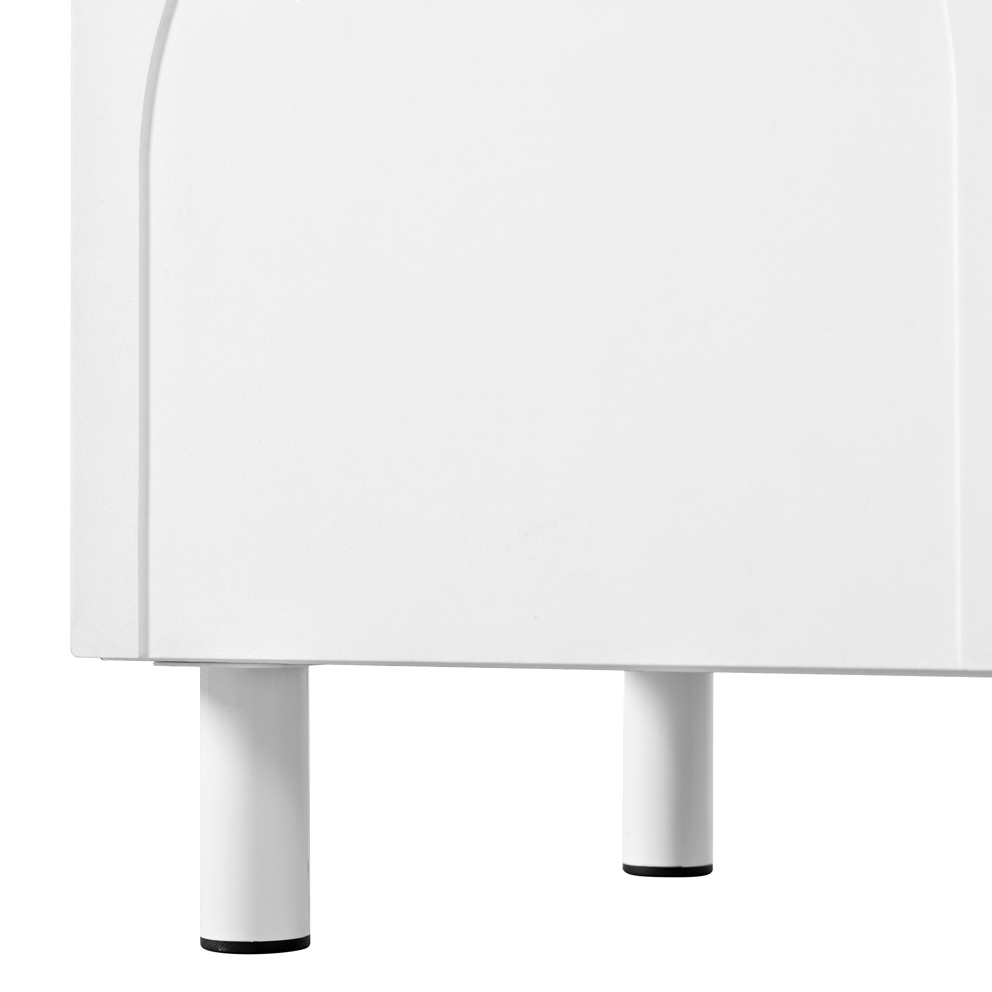 Pieds métalliques surélevés du meuble TV blanc