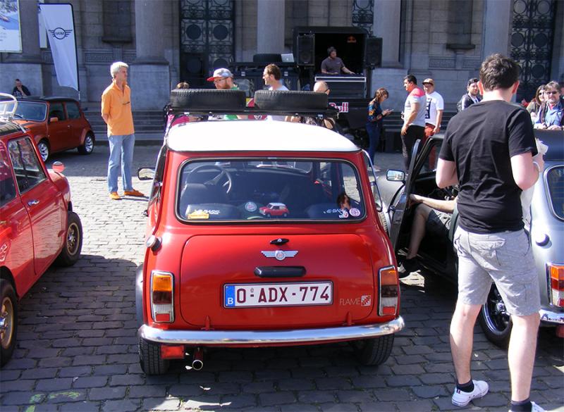 Autoworld - MINI Parade 22 avril 2019 0RdDD