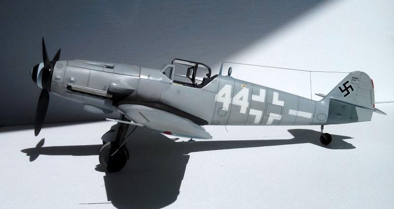 Messerschmitt Bf-109 G-10 Eduard 1/48° 2jpxm2