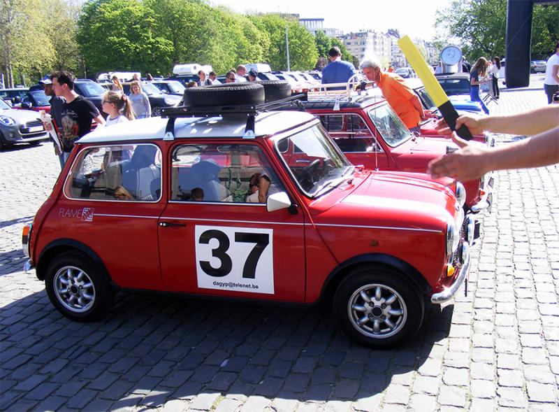 Autoworld - MINI Parade 22 avril 2019 2q2rA