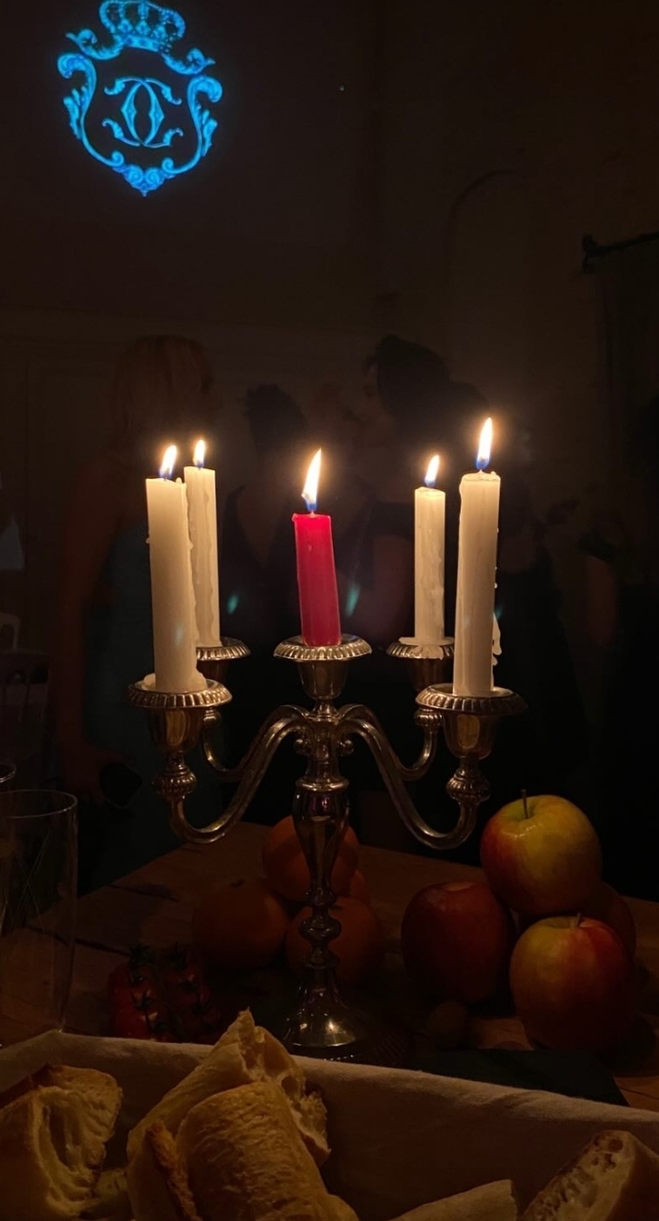 https://i.goopics.net/800/388jnd.jpg