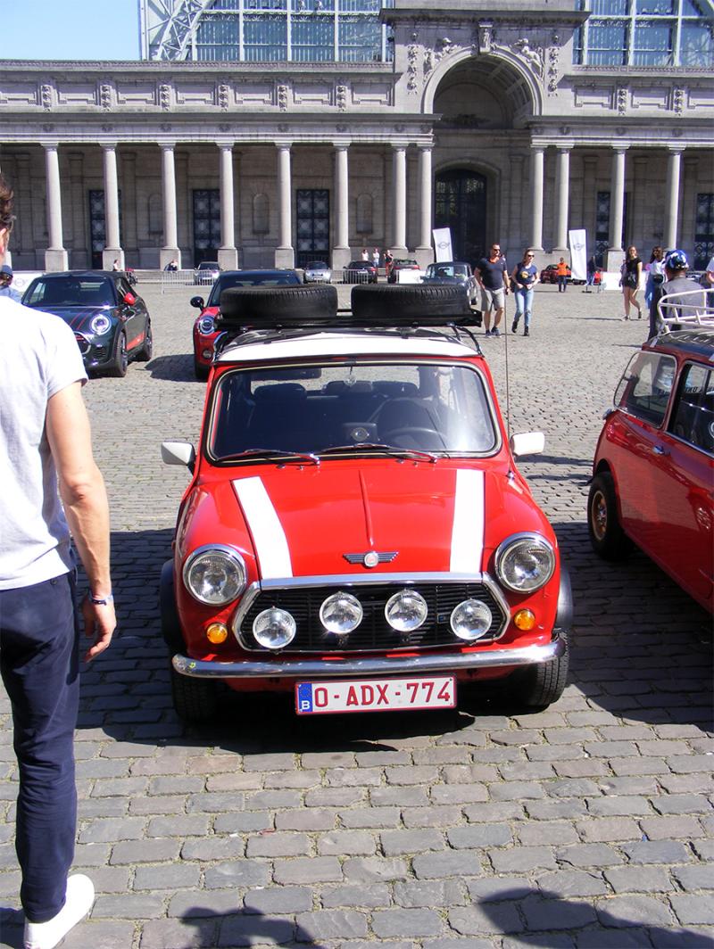 Autoworld - MINI Parade 22 avril 2019 4A05j