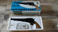 Pietta Remington 1858 inox sheriff calibre 44 PN 5655s2