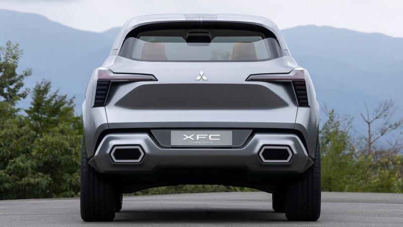 2022 - [Mitsubishi] XFC Concept 7sgjdk