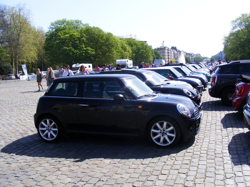 Autoworld - MINI Parade 22 avril 2019 GQ4Y3