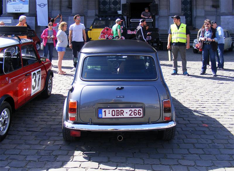 Autoworld - MINI Parade 22 avril 2019 OZLn7