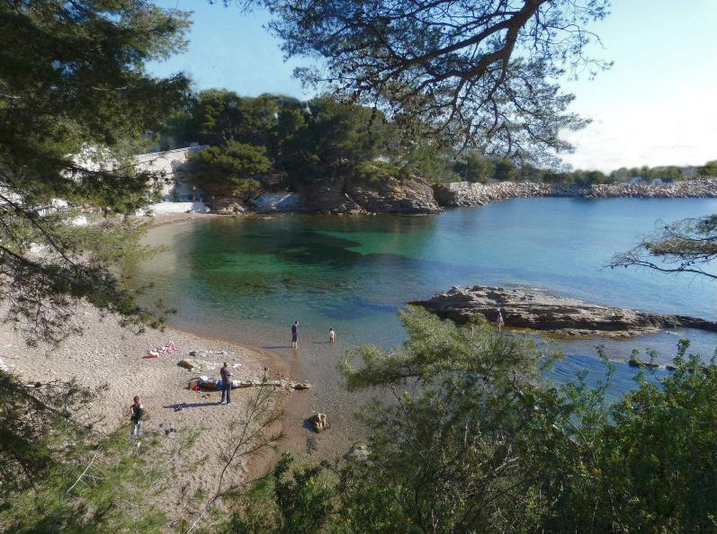 Aux Calanques ' Un petit air de vacances " OjZ0R