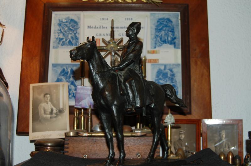 statuette de cavalier russe  Olakx