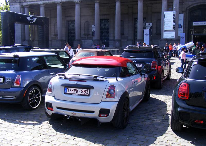 Autoworld - MINI Parade 22 avril 2019 Vxk2Z