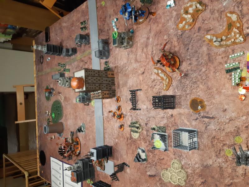 Mustard battle : tyrannids vs darks angels Yjldx