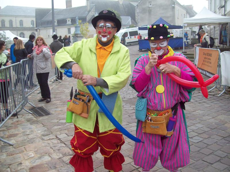 Spectacle de clowns et sculpture sur ballons Angers - S. 2 septembre 2023 (gratuit) C38mgf