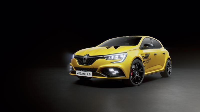 2017 - [Renault] Megane IV R.S. - Page 36 F2ws0n