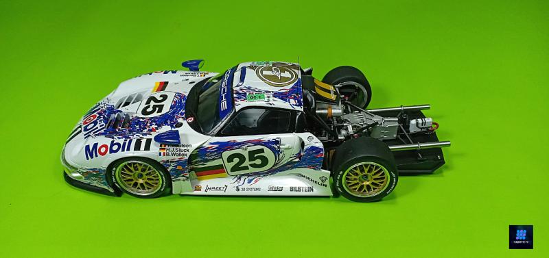 Porsche 911 GT1 [Tamiya 1/24°] de MaquetteTv GkNn5