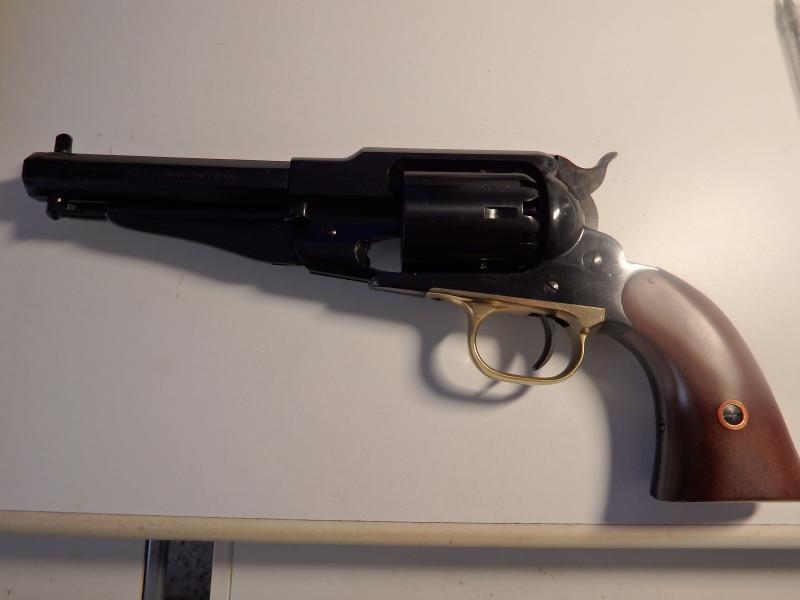 Pietta Remington 1858 inox sheriff calibre 44 PN - Page 3 N5u5mn