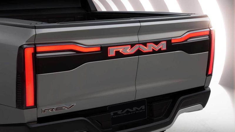 2023 - [RAM] 1500 EV Odii7y