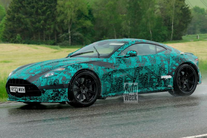 2024 - [Aston Martin] Vantage restylée Umovic