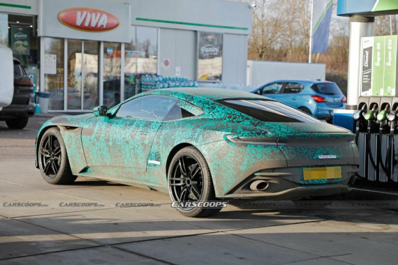 2023 - [Aston Martin] DB12 Wb8e48