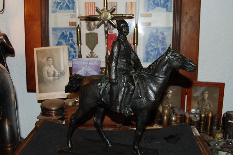statuette de cavalier russe  XG9eo