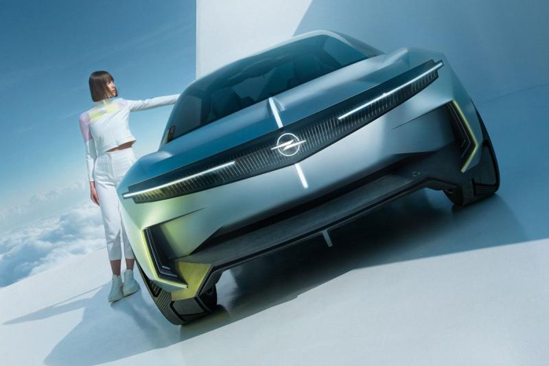 2023 - [Opel] Experimental Concept  - Page 2 Ywcetv