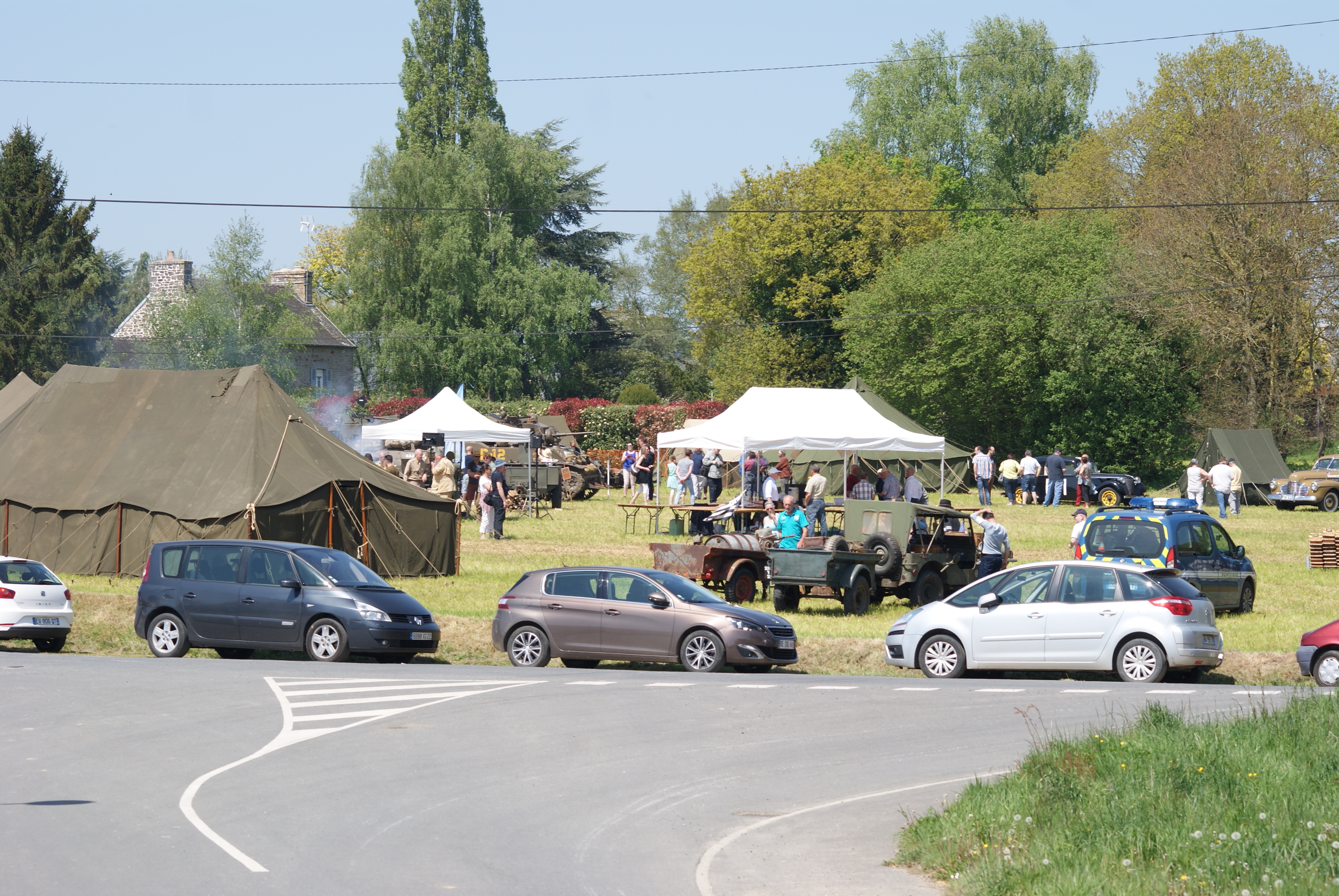 Commémorations du 8 mai 1945 - Ploeuc-sur-Lié (22) 06 au 08 mai 2018 OwwmN