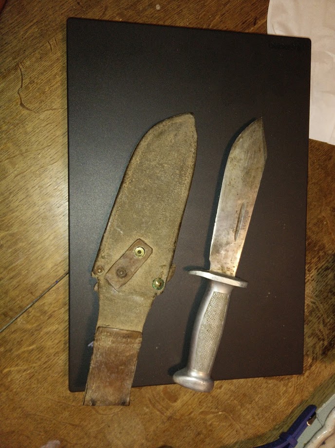 Couteau des chantiers de jeunesse (modèle 1 - 1941) A5bVp
