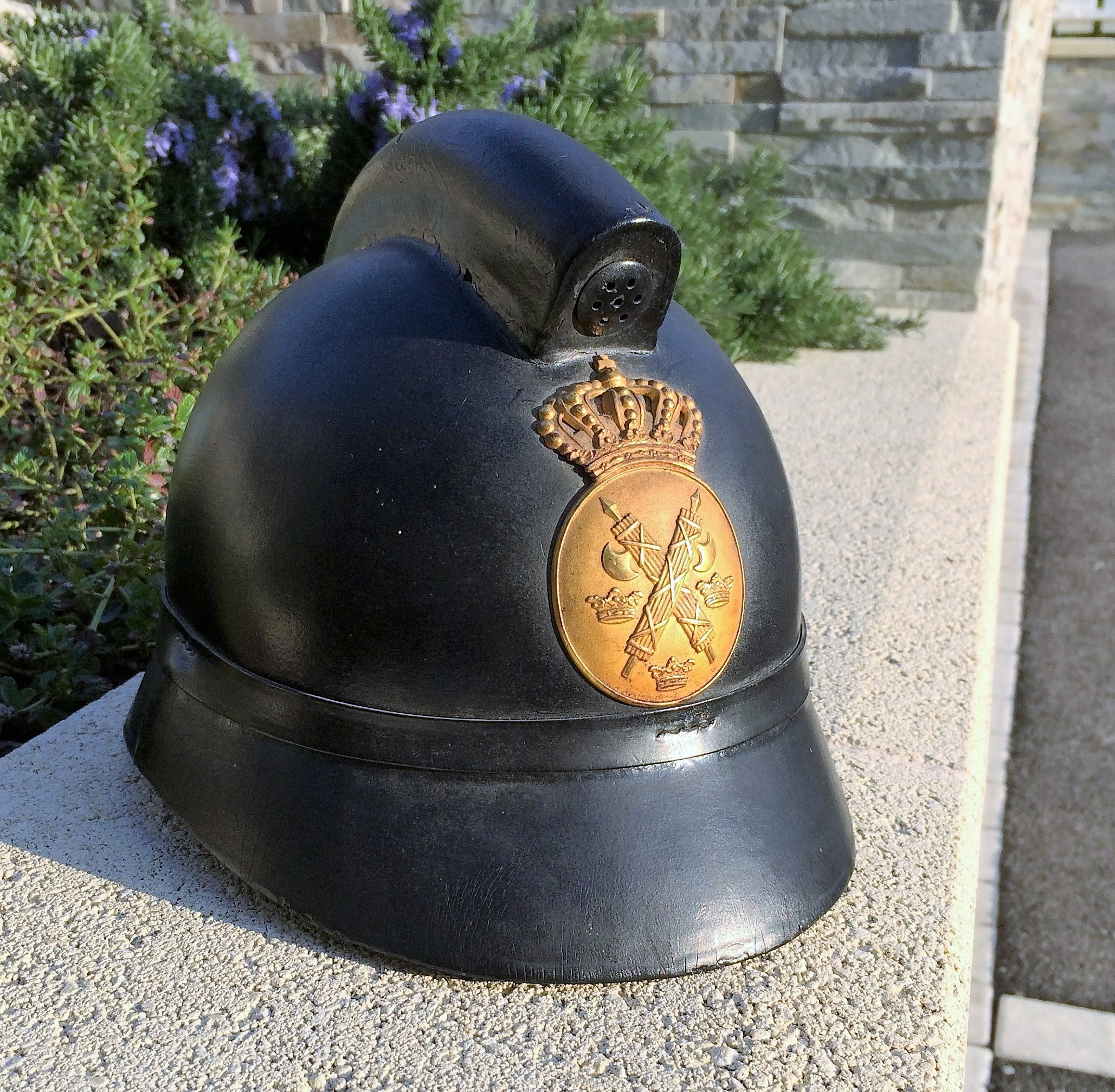 Casque de la police Suédoise M/1926. DpL1L