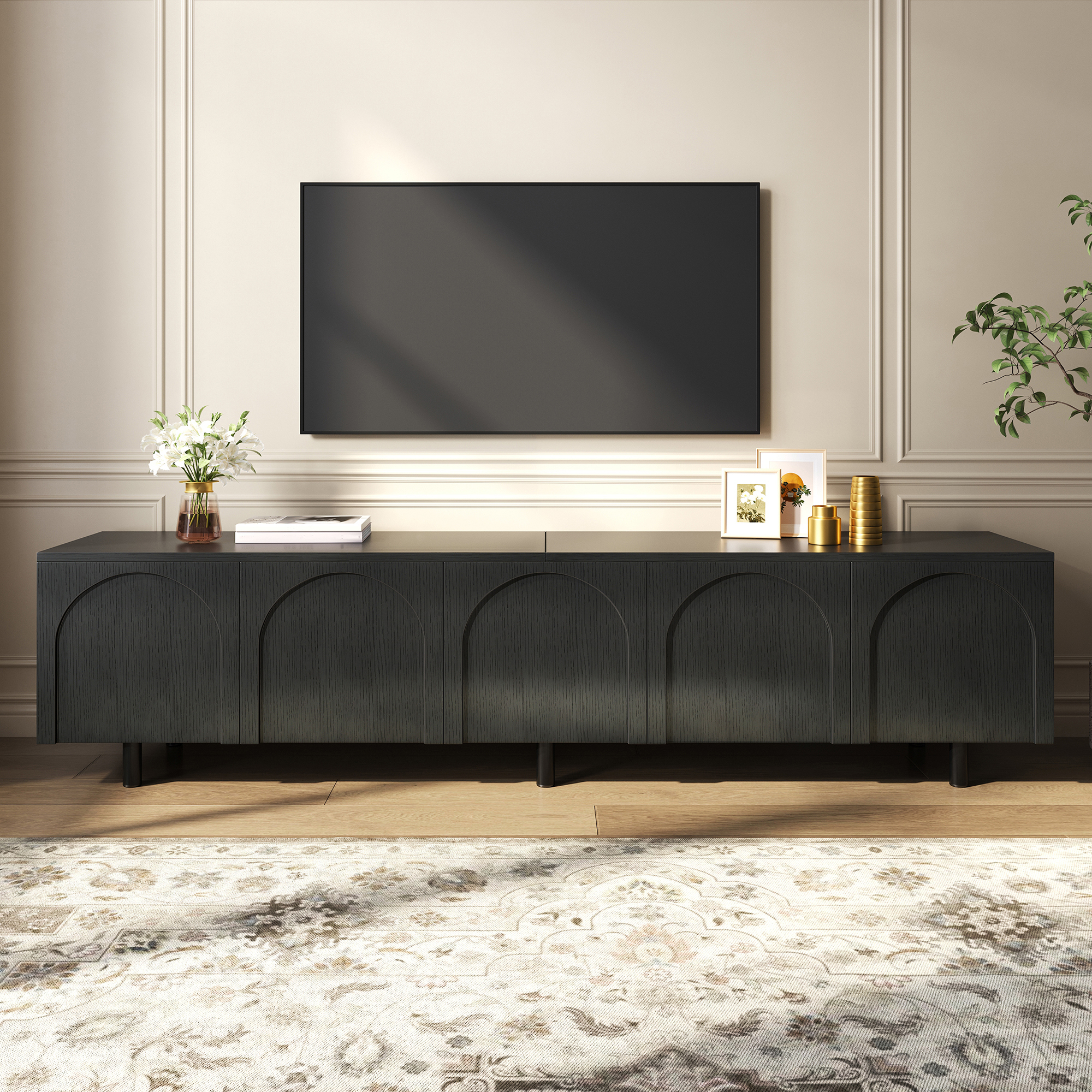 Meuble TV noir 180 cm avec façades décorées de motifs arqués