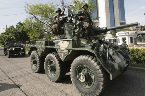 Unité motorisée blindée de la Brigade du Jaguar Paltoterran