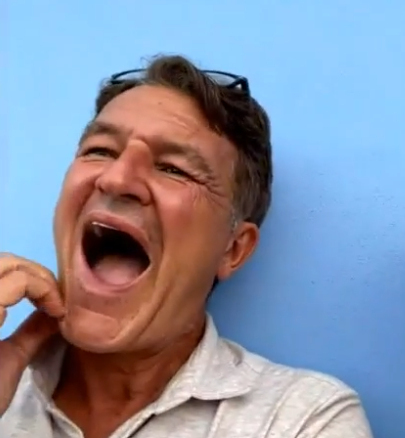 https://i.goopics.net/ooqsta.jpg