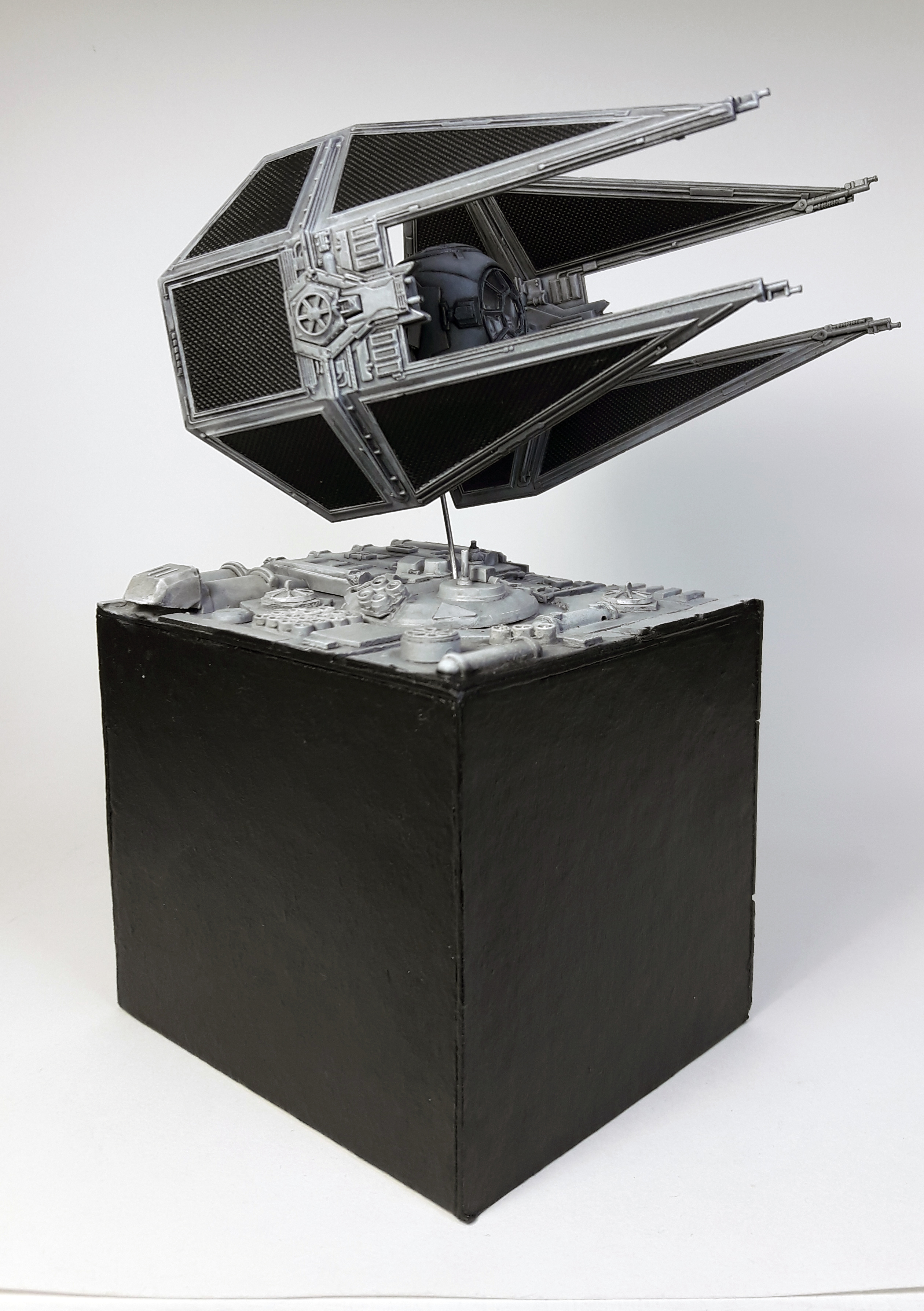 Tie interceptor revell R9gZ4