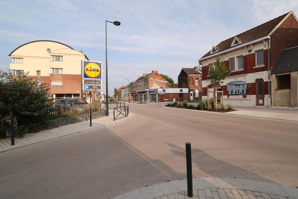 https://i.goopics.net/urzqoi.jpg