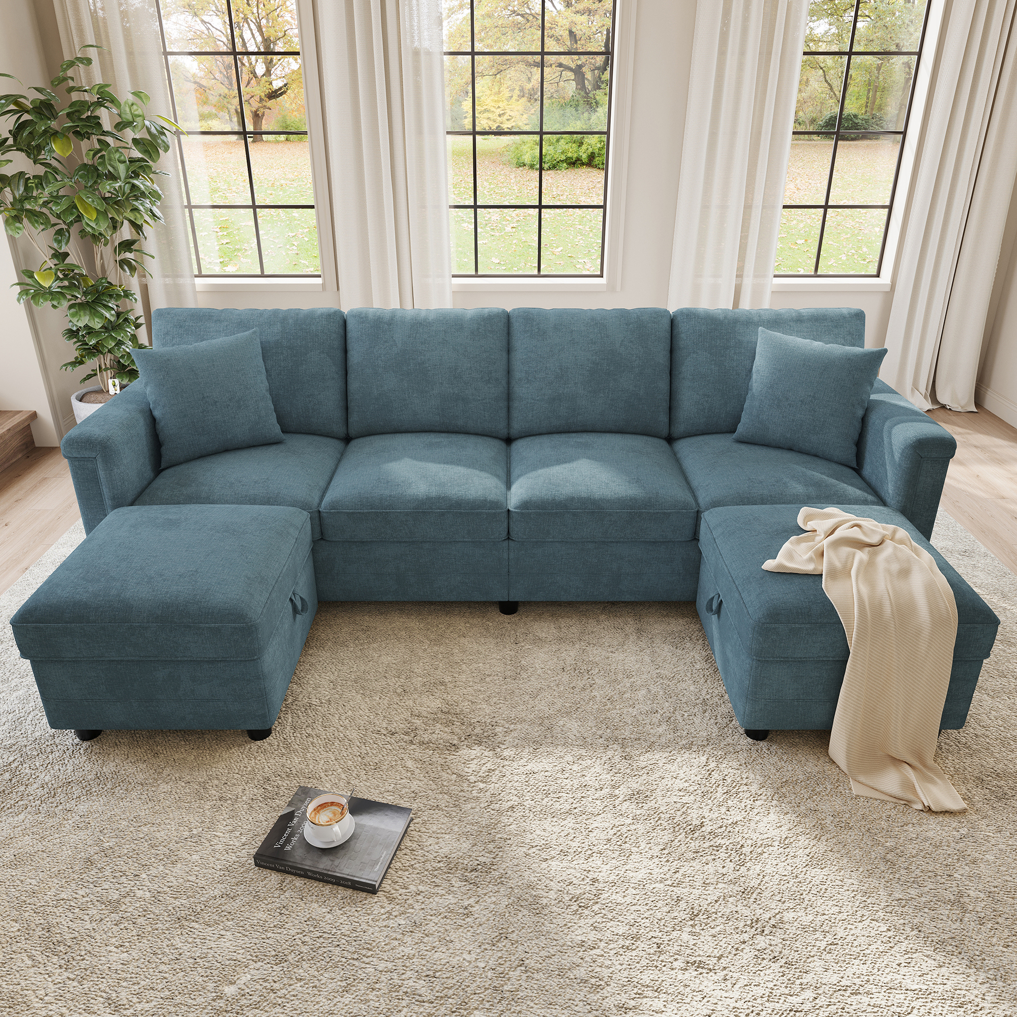Canapé modulable quatre places bleu avec deux poufs