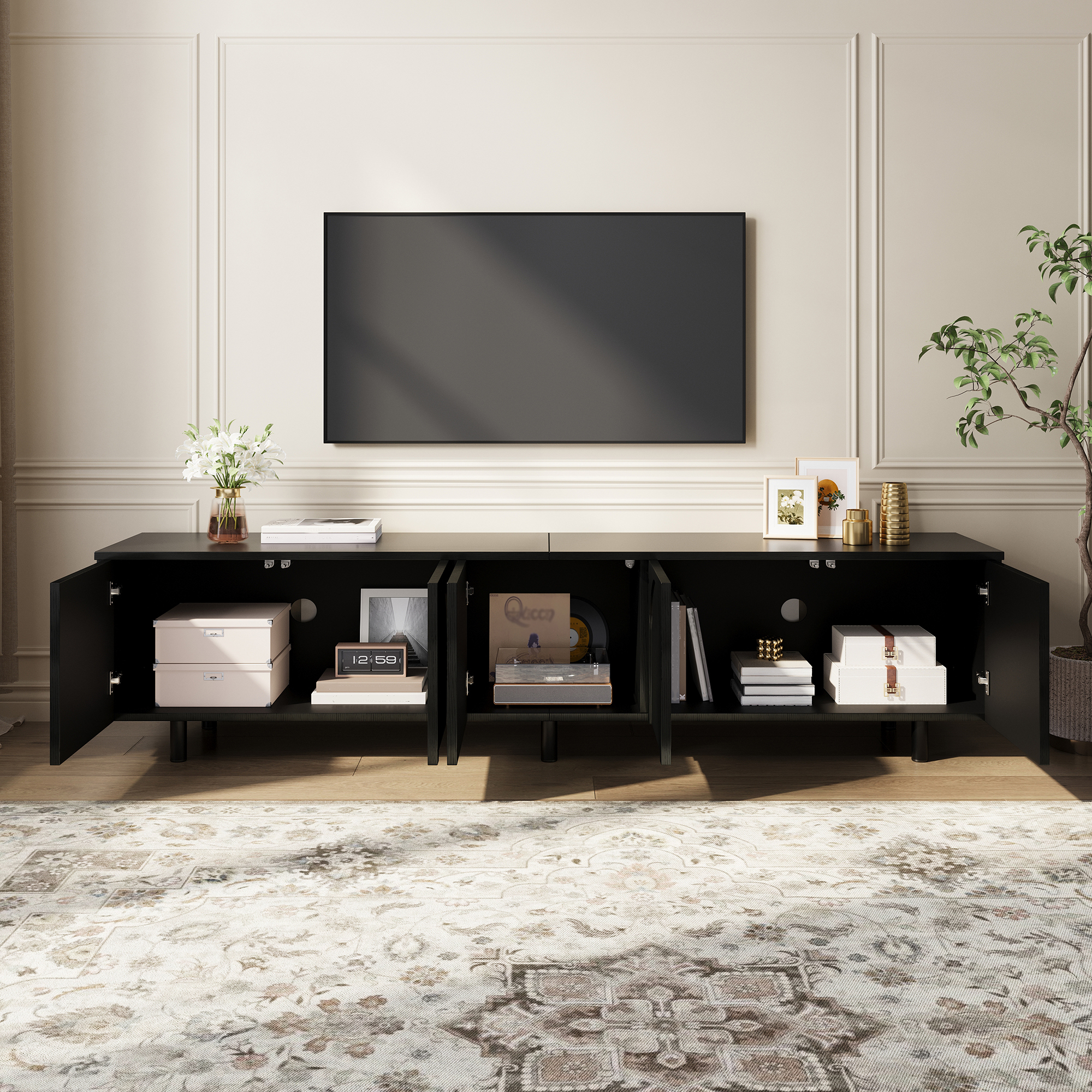 Cinq compartiments fermés du meuble TV noir