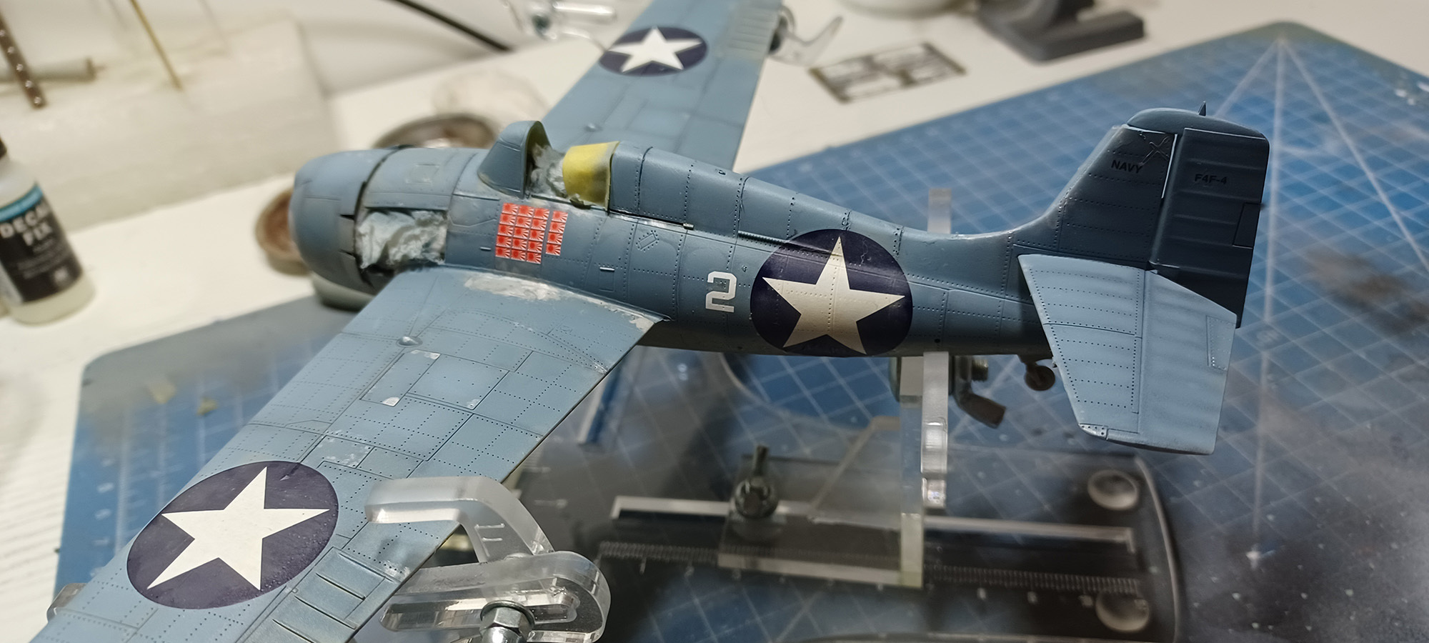[HOBBY BOSS] 1/48 - Grumman  F4F-4 Wildcat Guadalcanal  Xnm4le