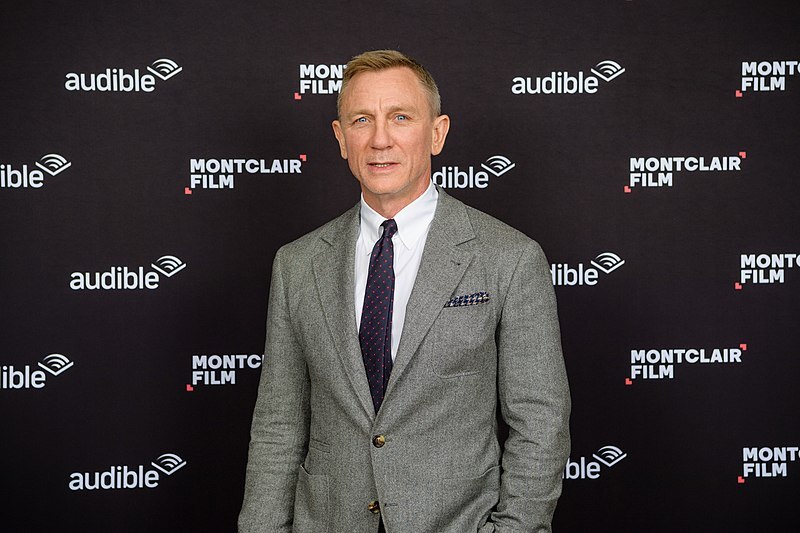 Daniel Craig