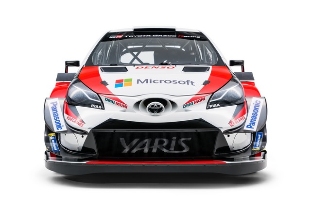 TOYOTA GAZOO Racing dévoile la Yaris WRC 2018 Y1bnb