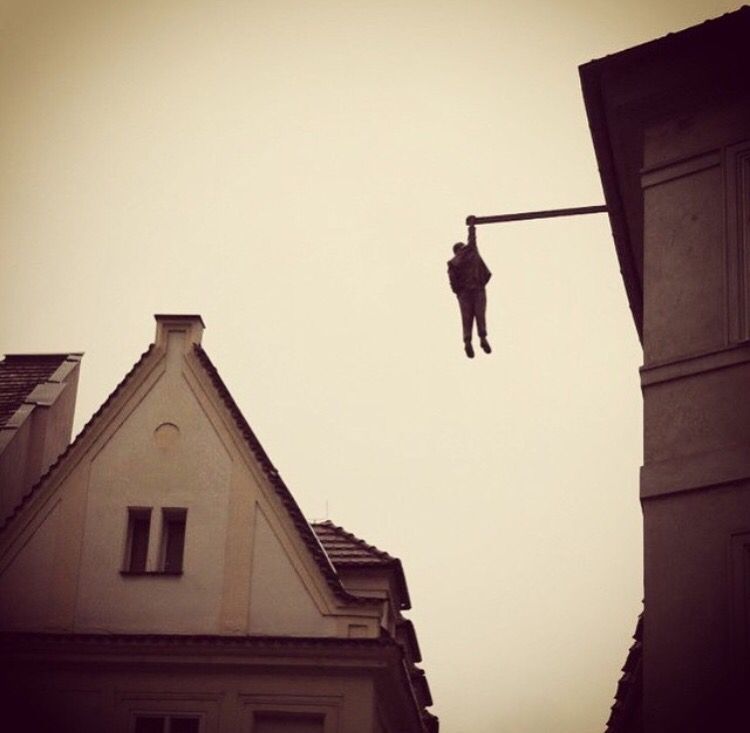 Homme pendu Homme pendu